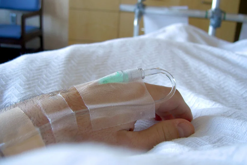 Bayram günlərində zəhərlənmə şübhəsi ilə bağlı KTM-ə 56 müraciət daxil olub, biri ölüb