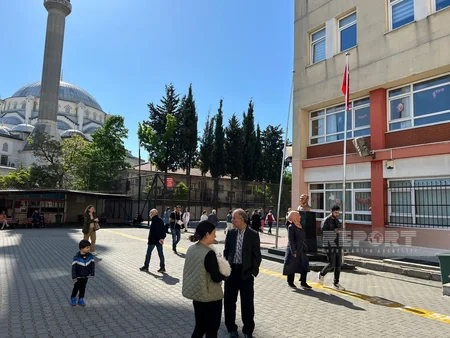 Türkiyədə seçki məntəqələrində izdiham müşahidə olunur - REPORTAJ