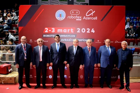 Naxçıvan Dövlət Universiteti Dünya Robot festivalının ölkə təmsilçisi qismində Avrasiya çempionatı keçirir