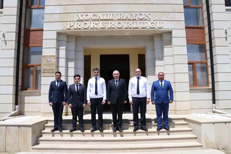 Kamran Əliyev vətəndaşların müraciəti ilə bağlı prokurorlara göstəriş verib
