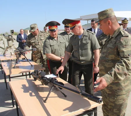 Начальник Генштаба ВС Беларуси посетил воинскую часть минобороны