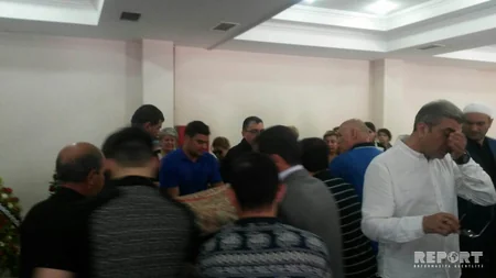 AFFA-nın ilk prezidenti Fuad Musayev dəfn olunub - YENİLƏNİB - FOTO