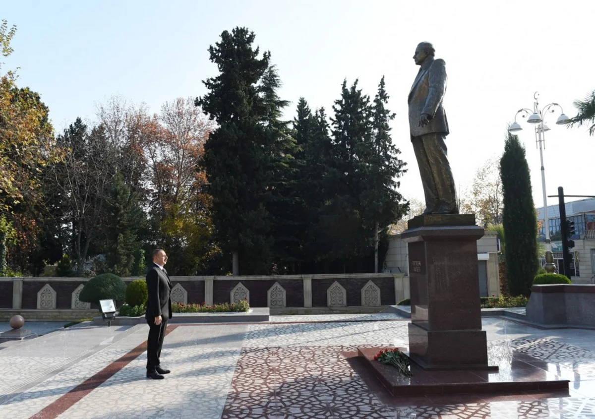 President Ilham Aliyev arrives in Tartar district for visit