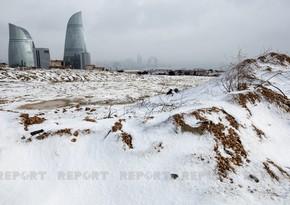 Первый снег в Баку 