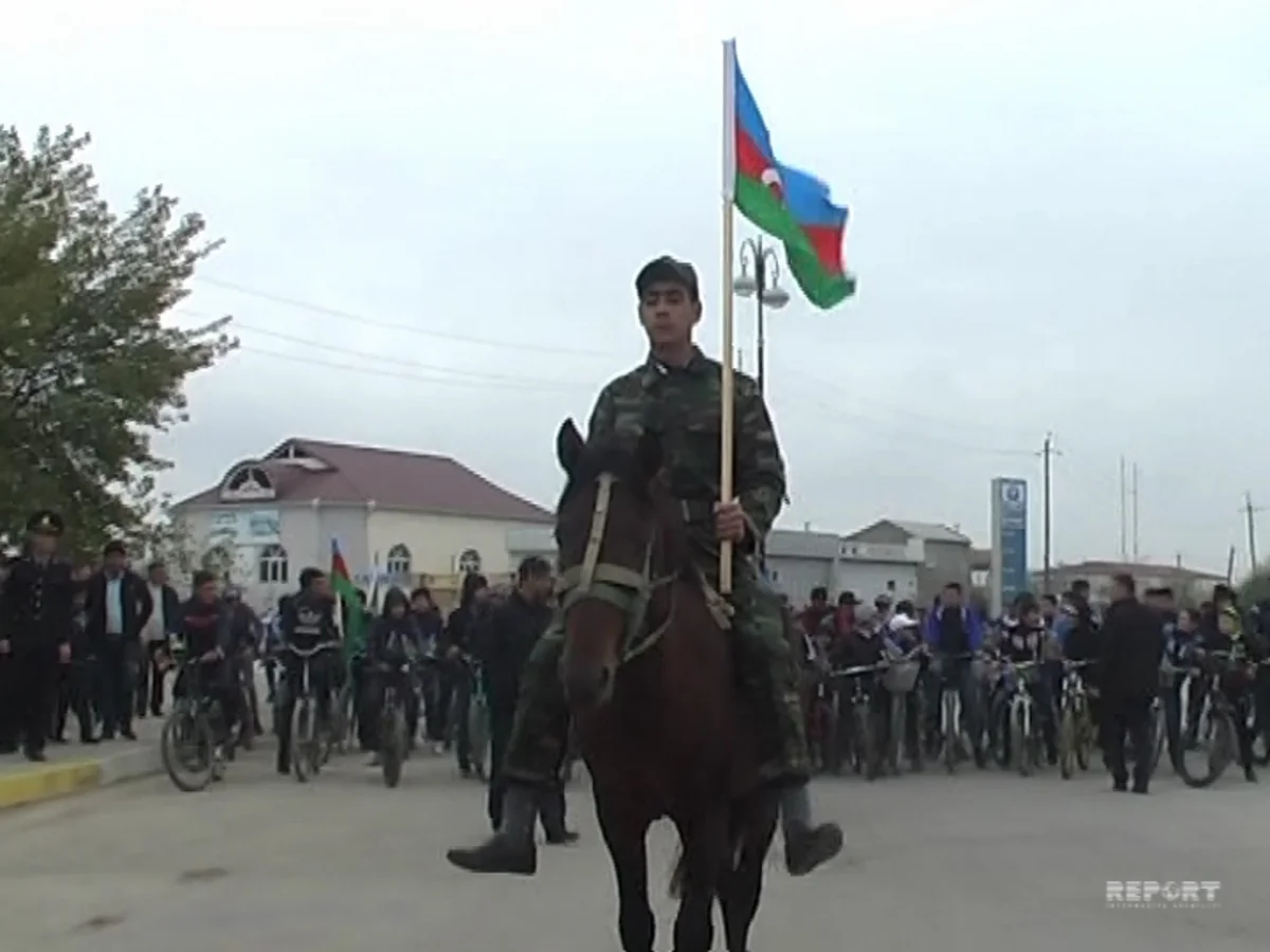 ​Bayraq günü münasibətilə Hacıqabulda veloyürüş keçirilib - FOTO