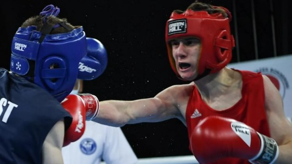 Чемпионат Европы: Двое азербайджанских боксеров вышли в финал
