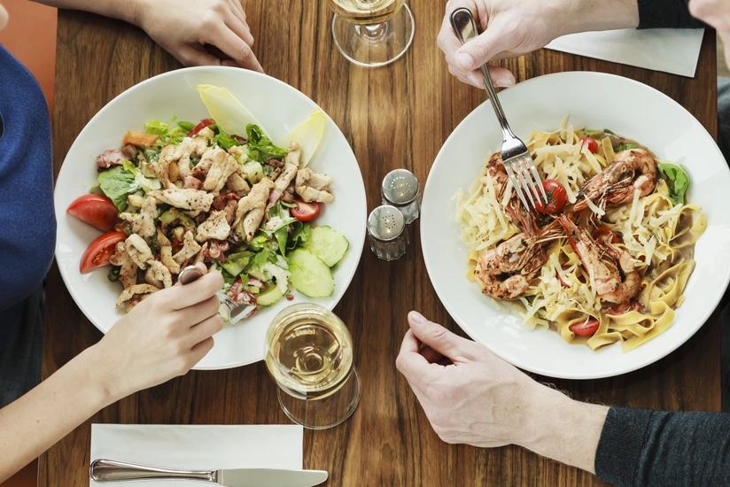 Cəlilabadda qidadan zəhərlənən ailənin son durumu açıqlanıb, 1-i reanimasiyadadır - YENİLƏNİB