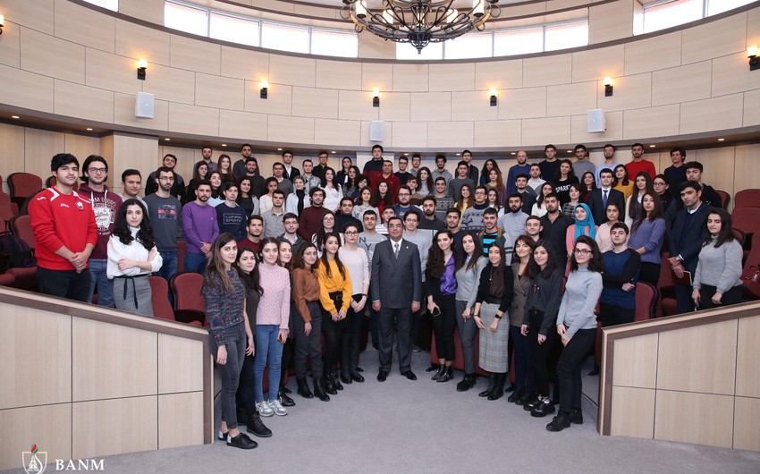 New “Business Education for Engineers” course starts at Baku Higher Oil School