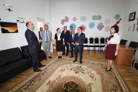 Əbülfəs Qarayev Qazaxda vətəndaşlarla görüşüb