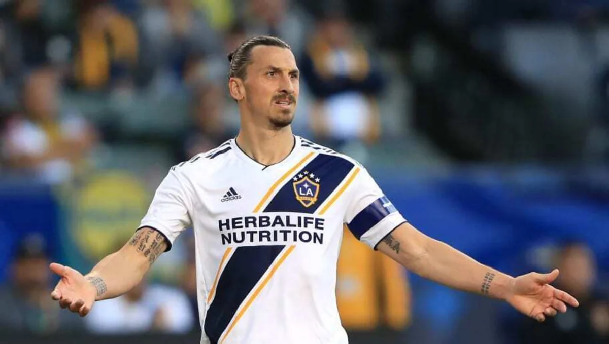 İbrahimoviç İspaniyaya qayıdacağını açıqlayıb - VİDEO