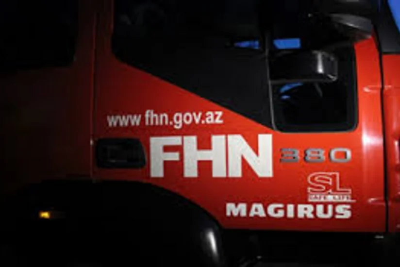 Binəqədi rayonunda ikimərtəbəli evdə yanğın baş verib