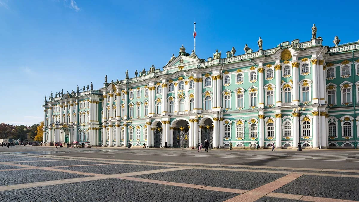 Hermitage temporarily closed for security check following threat