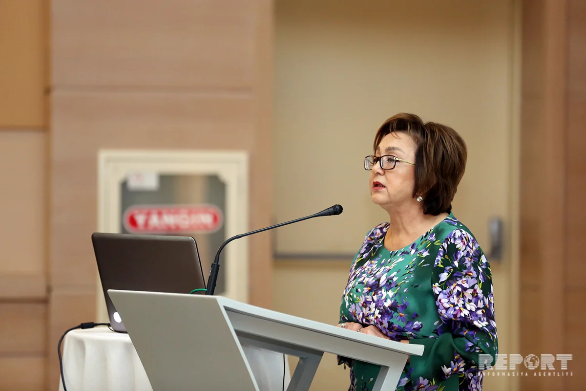 Məleykə Abbaszadə: Məktəbdaxili qiymətləndirmə sahəsində xeyli işlər görülməlidir