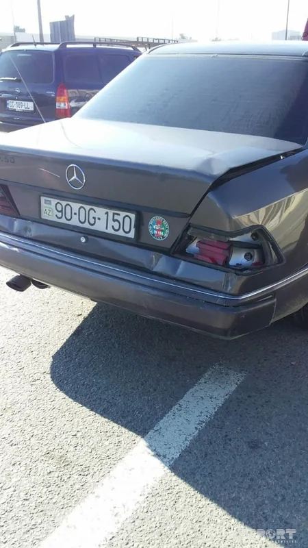 Bakıda yol qəzası baş verib  - FOTO
