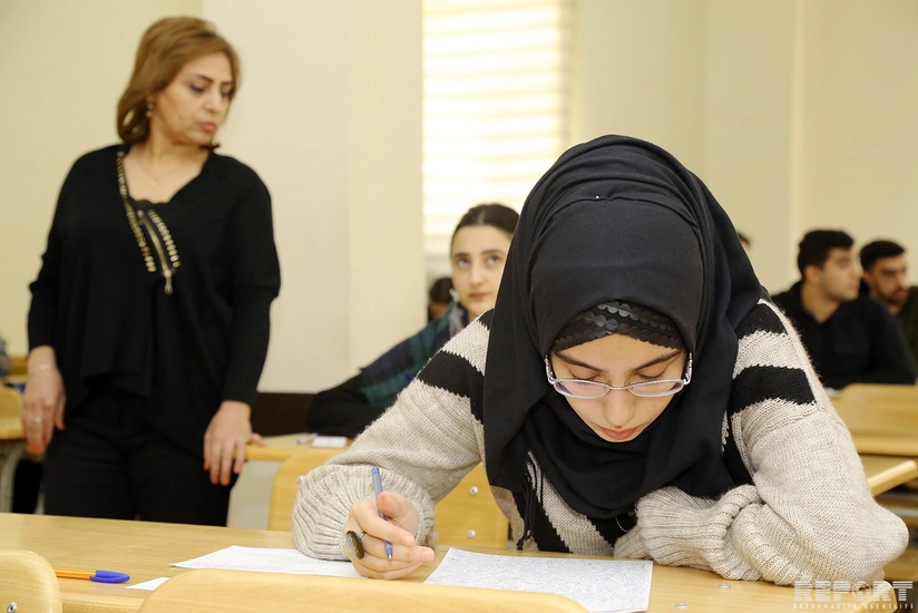 Müəllimləri qəbul imtahanında daha çox qayda pozuntusuna yol verən rayonların adları açıqlanıb