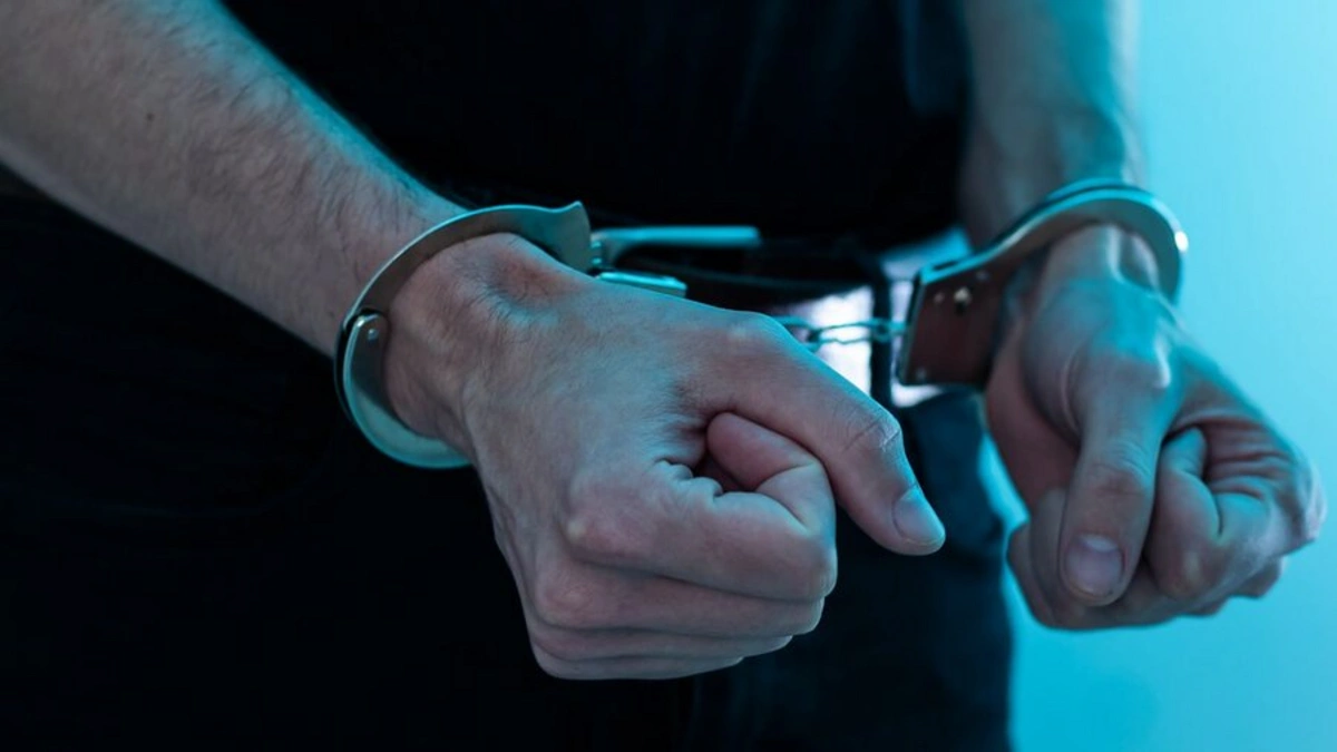 В Абшеронском районе задержан ограбивший клиента парикмахер