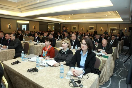 Bakıda “2016-2020 ci illər üçün Layiqli Əmək üzrə Ölkə Proqramı”na həsr olunan seminar başlayıb