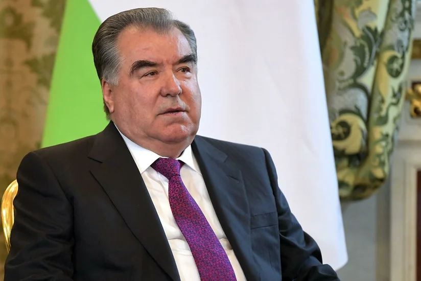 Эмомали Рахмон победил на президентских выборах в Таджикистане