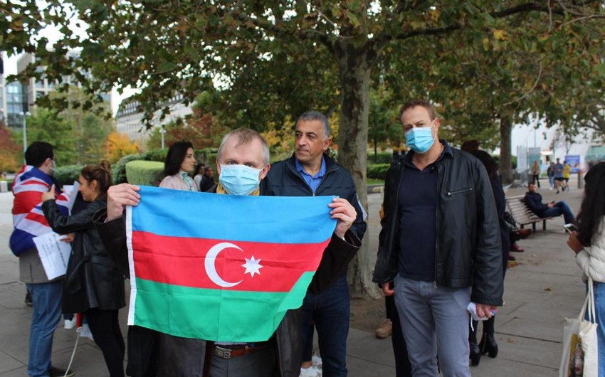 Londonda erməni terrorunun qurbanları yad edildi
