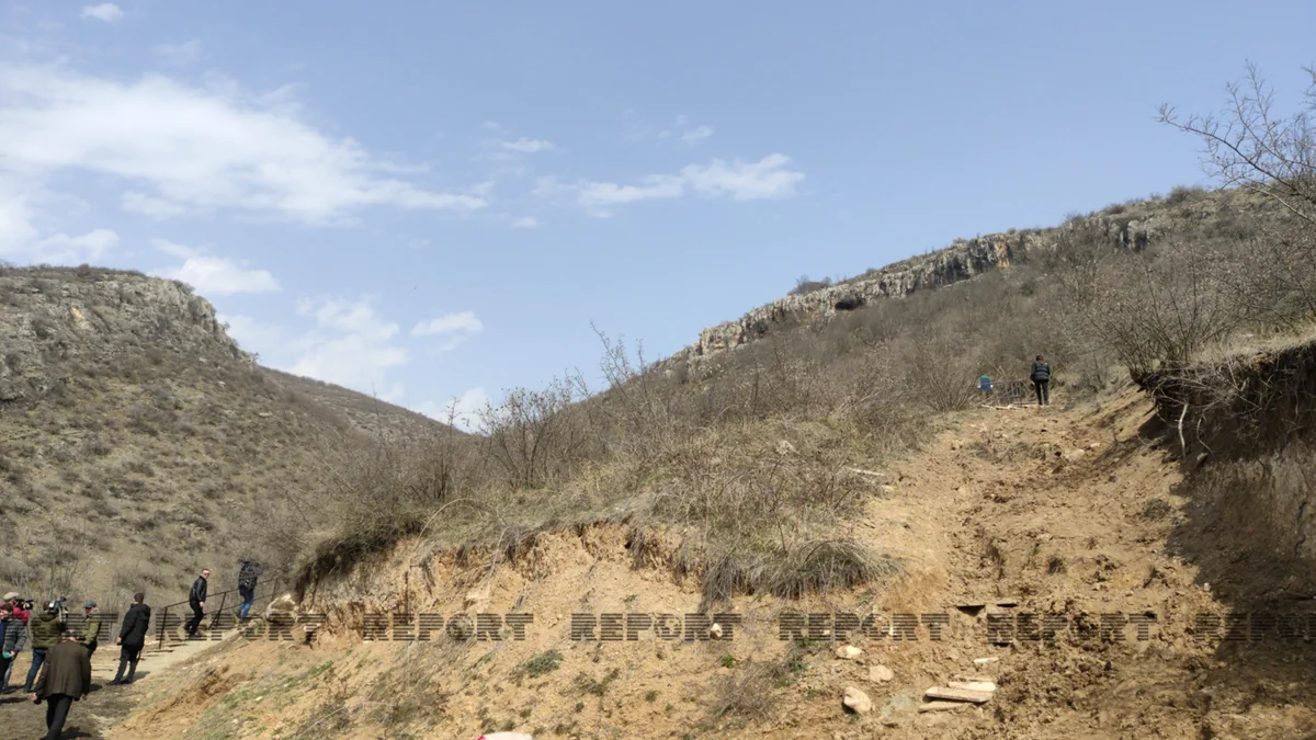 Journalists visit Azykh cave