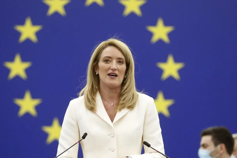 Глава Европарламента призвала передать Украине боевые самолеты и дальнобойные ракеты