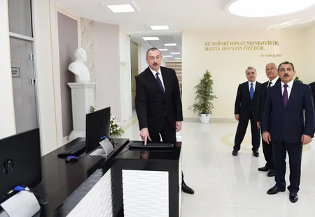 İlham Əliyev Xaçmaz şəhərinə içməli suyun verilməsi mərasimində iştirak edib - YENİLƏNİB