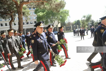 State and government officials commemorate Great Leader Heydar Aliyev - PHOTOS