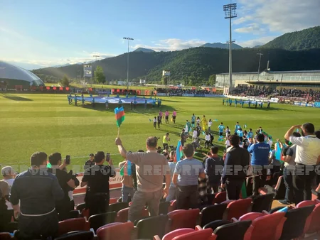 Qarabağ və Zirə meydana şəhid övladları ilə çıxıblar