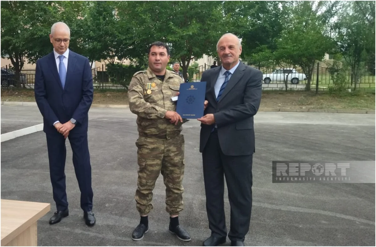 Mingəçevirdə şəhid ailələri və müharibə əlilliyi olan vətəndaşlara mənzillər verilib