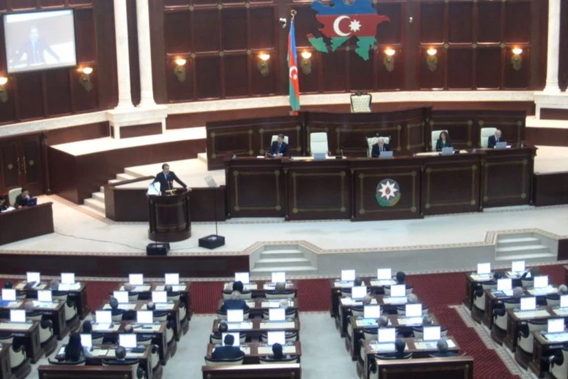 Azərbaycanda Məhkəmə-Hüquq Şurası üzvünün səlahiyyətlərinə vaxtından əvvəl xitam verilməsi qaydası dəyişdirilib