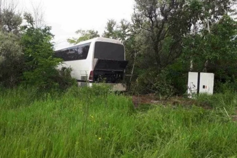 В Гяндже пассажирский автобус потерпел аварию, есть пострадавшие