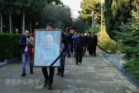 ​Məzara bənzəyir yaxşı insan... - FOTOREPORTAJ