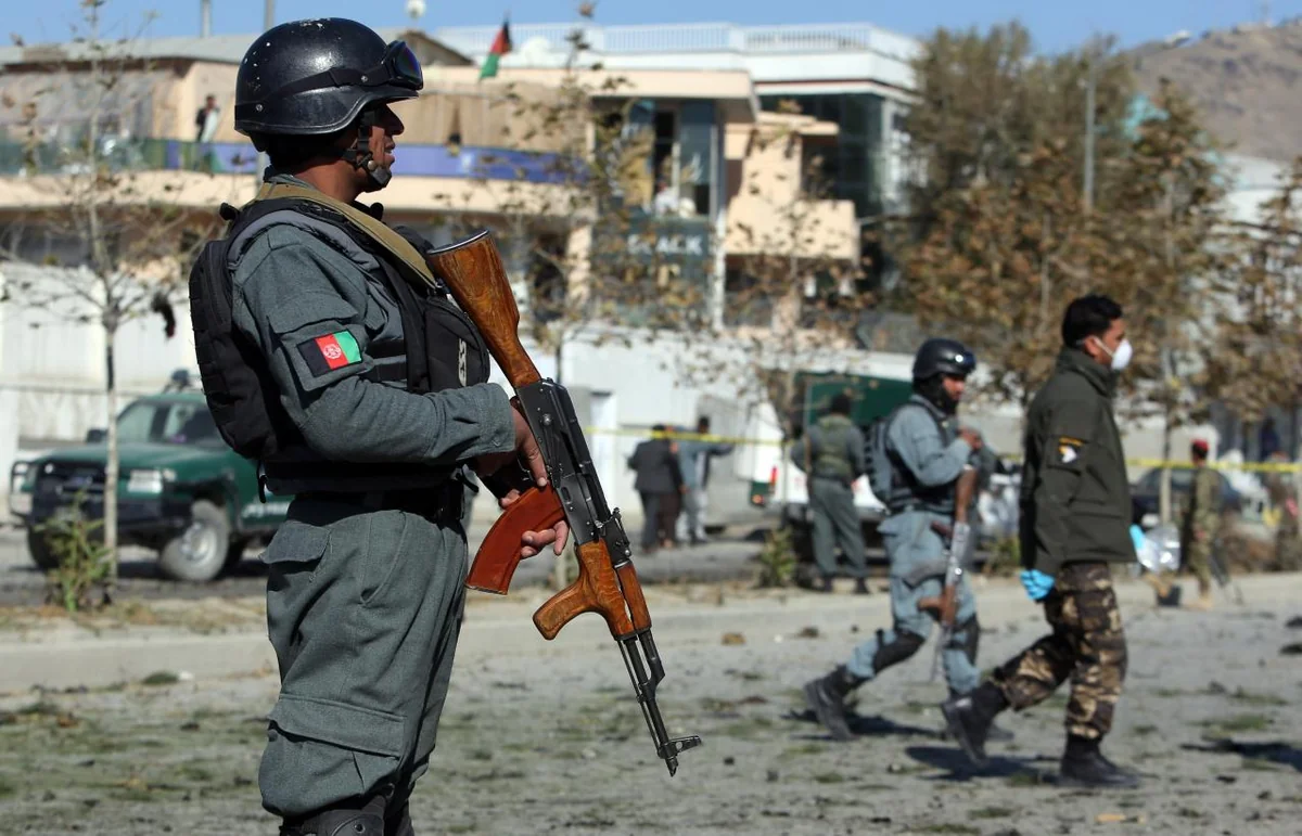Əfqanıstanda “Taliban”ın hücumu: 6 polis ölüb, 7-si yaralanıb