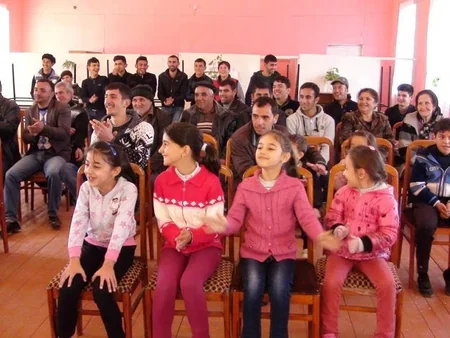 Füzuli Dövlət Dram Teatrı Hacı Qəmbər” komediyasını nümayiş etdirib