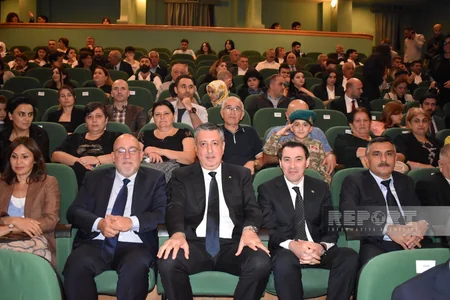 Tbilisidə Vətən müharibəsinə həsr olunmuş Komando tamaşası nümayiş etdirilib