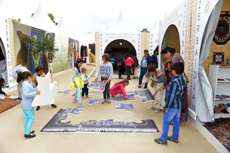 Parisdə “Azərbaycan şəhərciyi”nin rəsmi açılışı olub