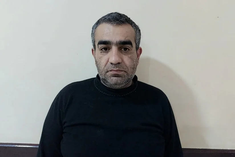 Sosial şəbəkədə tanış olduğu vətəndaşlara qarşı dələduzluq edən şəxs saxlanılıb