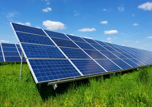 “JinkoSolar” Azərbaycanda inşa edilən GES üçün modullar təchiz edəcək