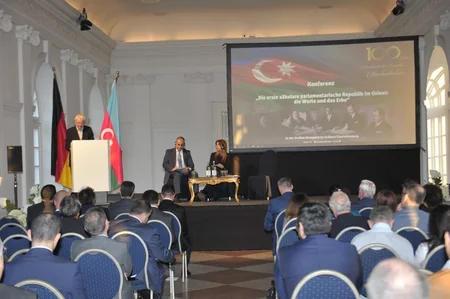 Berlində Azərbaycan Xalq Cümhuriyyətinin 100-cü ildönümünə həsr edilmiş elmi konfrans keçirilib