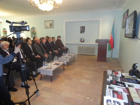 ​Azərbaycanın Təbrizdəki baş konsulluğunda Xocalı soyqırımı anılıb