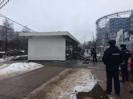 В переходе у метро в Москве произошел взрыв