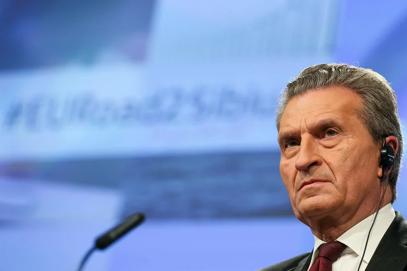 Гюнтер Оттингер: ЕС готов помочь Азербайджану в диверсификации своей экономики