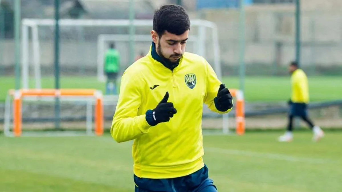 “Kəpəz”in futbolçusu: “Qarabağ”a öz gücümüzü göstərməyə çalışacağıq”