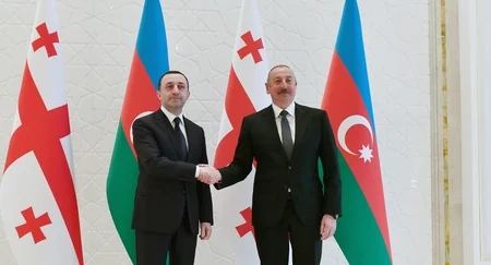 Azərbaycan Prezidentinin Gürcüstanın Baş naziri ilə təkbətək görüşü olub - YENİLƏNİB-2