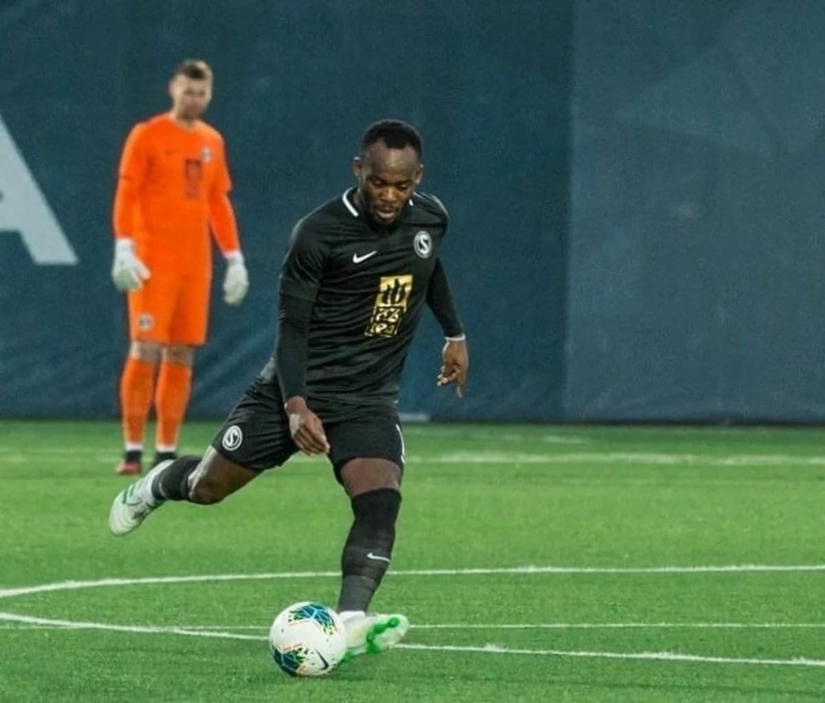 Michael Essien: Transport is better in Azerbaijan rather than in Indonesia