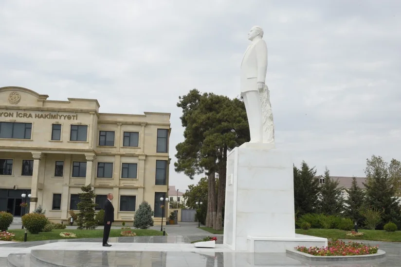 President Ilham Aliyev arrives in Bilasuvar district for visit