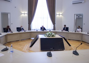 Energetika naziri İctimai Şuranın üzvləri ilə görüşüb