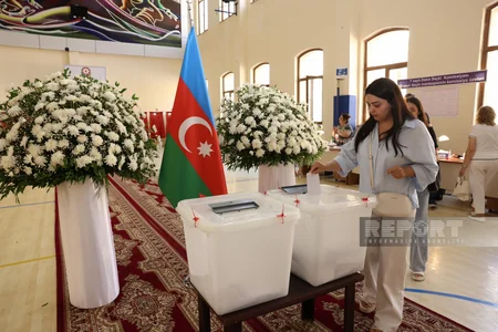 Azərbaycanda 1 milyondan çox seçici səs verib - FOTOREPORTAJ