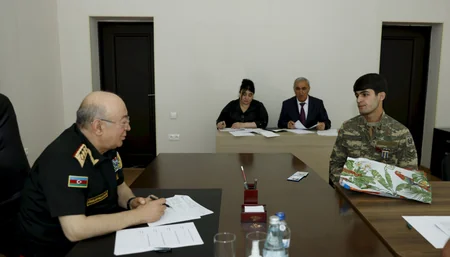 Kəmaləddin Heydərov Şamaxıda vətəndaşları qəbul edib