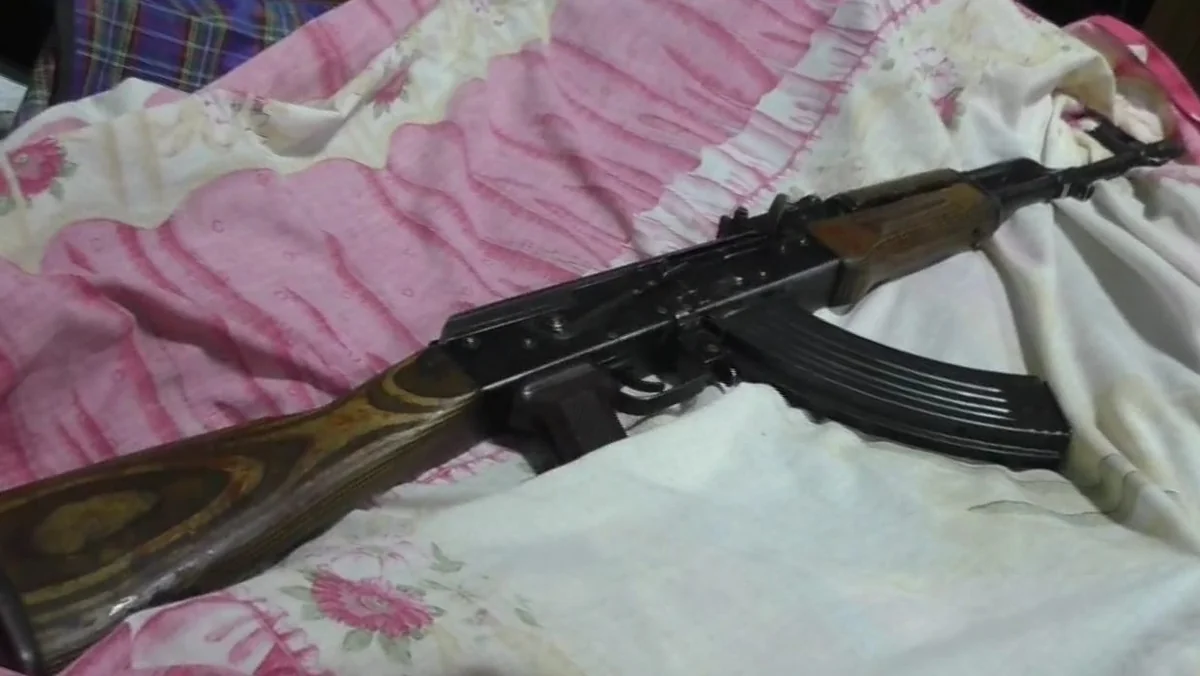 Lerikdə paytaxt sakinindən Kalaşnikov aşkarlanıb